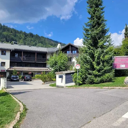 Appartement 4 Pers, Avec Piscine Et Garage - Fr-1-598-192 *